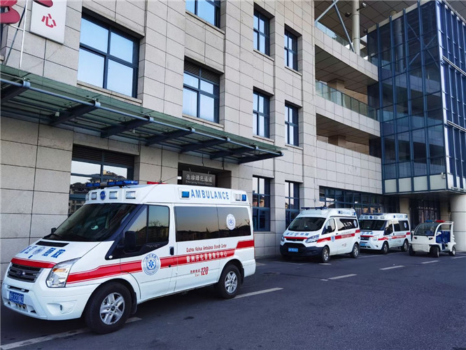 盐源救护车出租服务案例4
