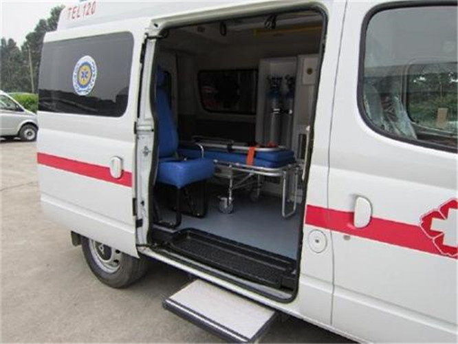 盐源救护车出租服务案例7